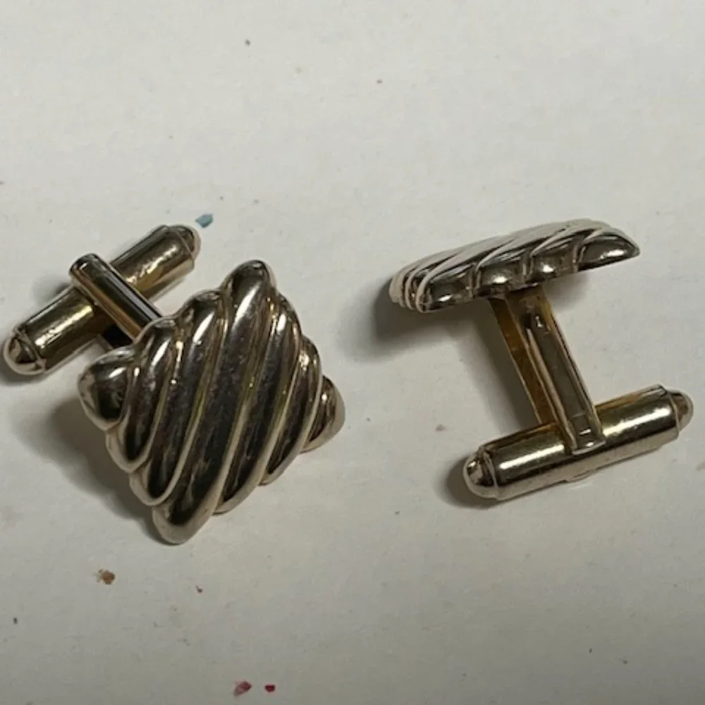 VTG Gold Tone Square Shaped Striped Ribbon Style Cuff Links Retro Gift